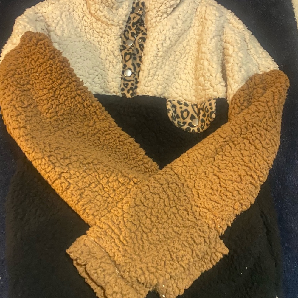 Thread & Supply Cream Sherpa Jacket with Leopard Detail